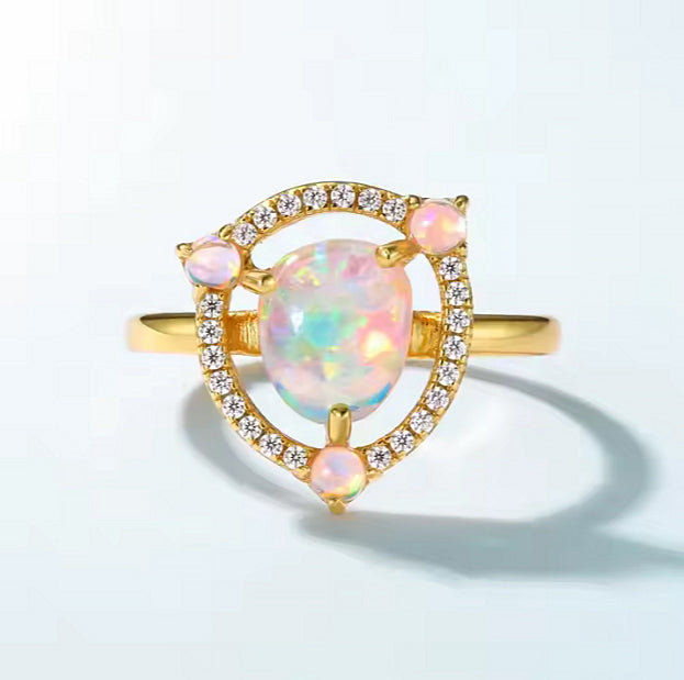 Stjärnstoft, halo ring med opal