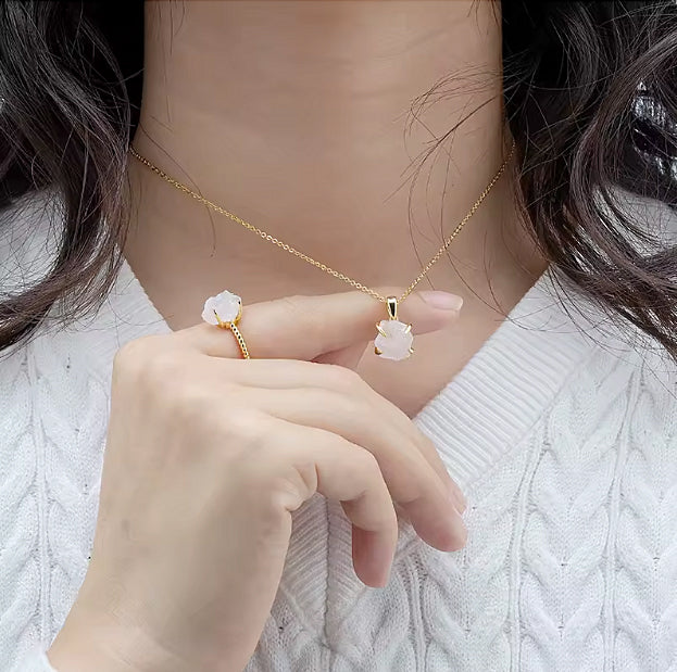 Halsband klo, Rosenkvarts ljusrosa